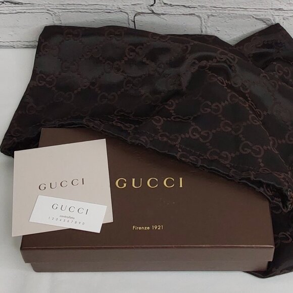'GUCCI' SIGNATURE'CC' BOX, DUST BAG, TISSUE PAPER, INSERT CARD 4-PIECE GIFT SET - Picture 2 of 11